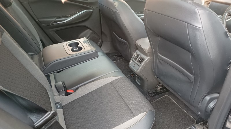 Grandland X 1.5 Sport For Sale (15)